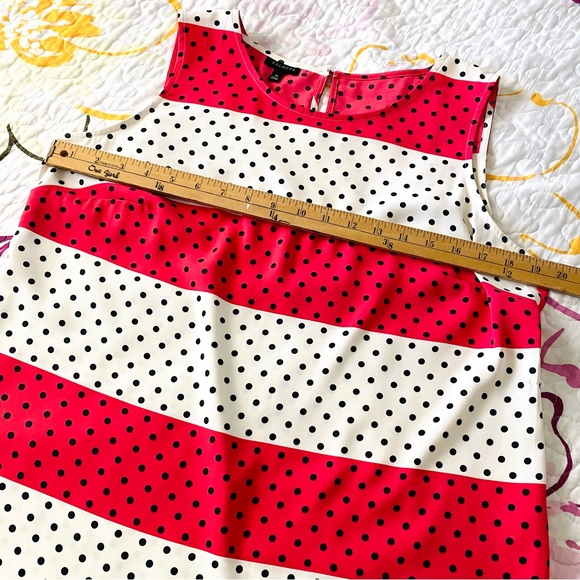 Talbots Cranberry and Cream Polka Dot Shell Size 10 EUC - Picture 9 of 10